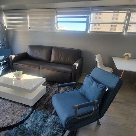 Waikiki Condo 2 Bedrooms 2 Bathrooms With 1 Free Parking Space 호놀룰루 외부 사진