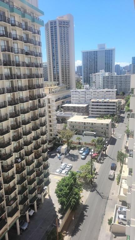 Waikiki Condo 2 Bedrooms 2 Bathrooms With 1 Free Parking Space 호놀룰루 외부 사진
