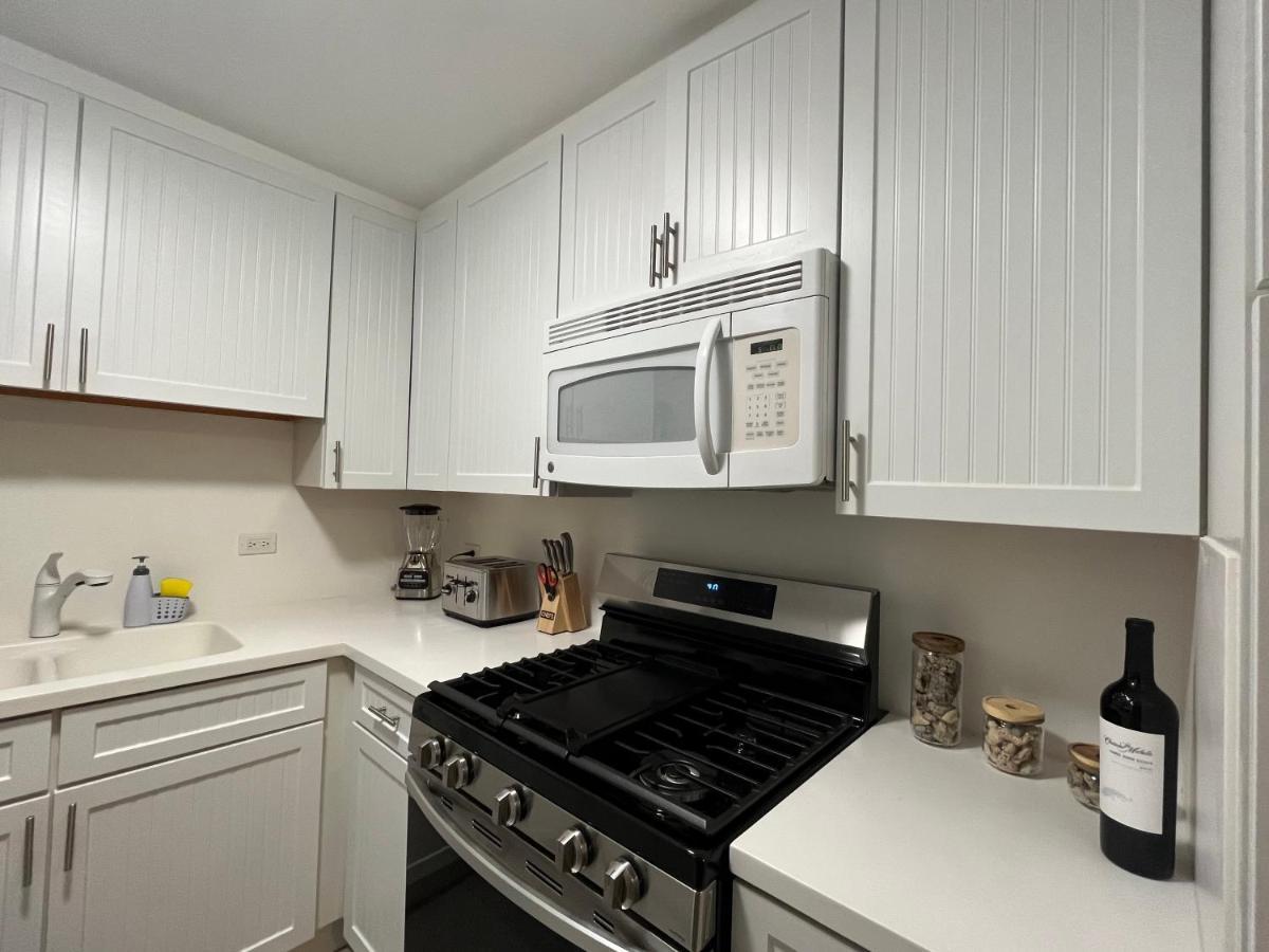 Waikiki Condo 2 Bedrooms 2 Bathrooms With 1 Free Parking Space 호놀룰루 외부 사진