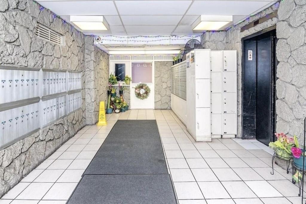 Waikiki Condo 2 Bedrooms 2 Bathrooms With 1 Free Parking Space 호놀룰루 외부 사진