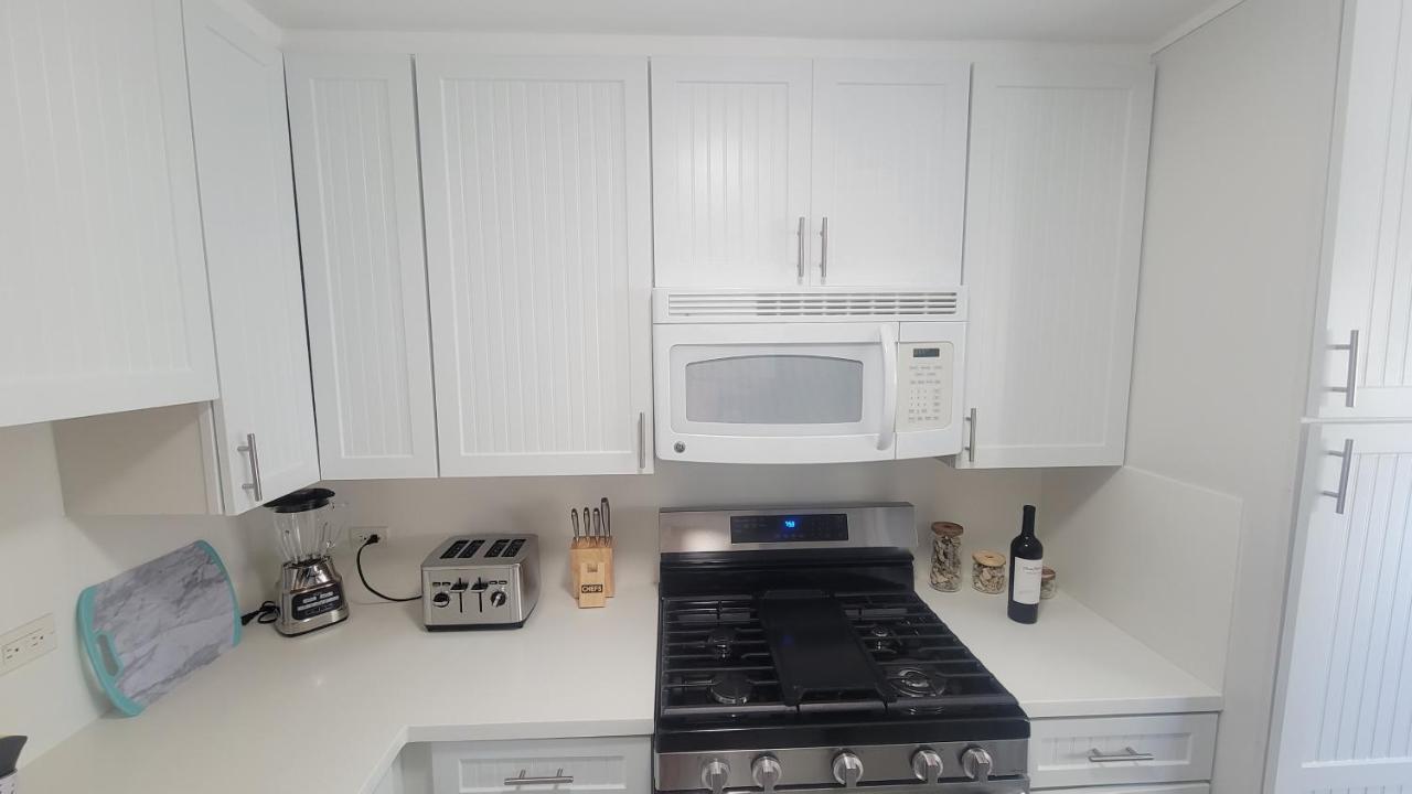 Waikiki Condo 2 Bedrooms 2 Bathrooms With 1 Free Parking Space 호놀룰루 외부 사진