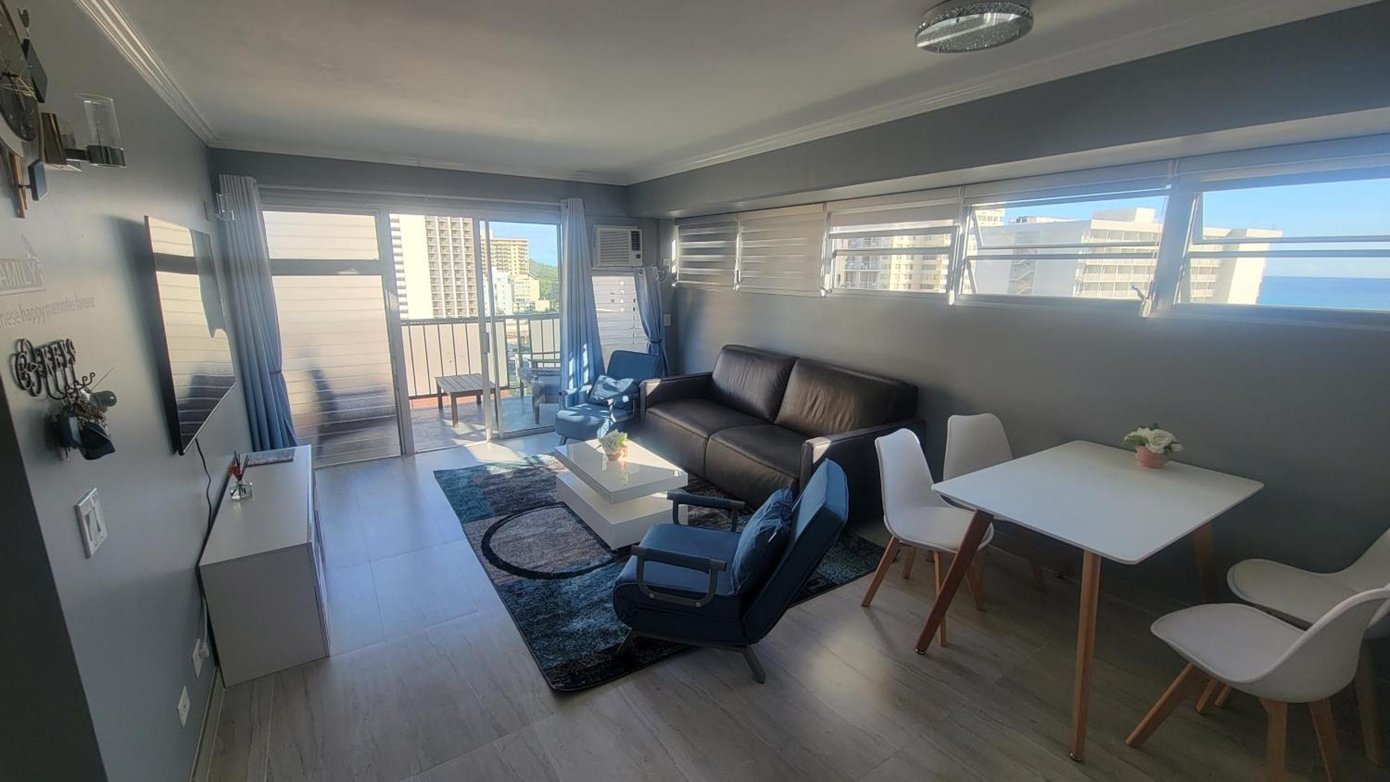 Waikiki Condo 2 Bedrooms 2 Bathrooms With 1 Free Parking Space 호놀룰루 외부 사진